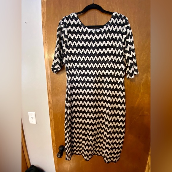 Women’s Dress Size 14 - Picture 1 of 5